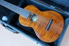 ASTURIAS Concert Koa / Gold Friction Peg・Solid One-Piece Hawaiian-Koa Top・Solid Hawaiian Koa Side・Solid One-Piece Hawaiian-Koa Back・Mahogany Neck・Rosewood Fingerboard and Bridge【With  KC Hard Case】 199_2