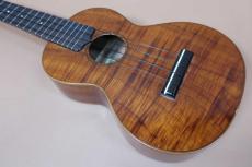ASTURIAS Concert Koa / Gold Friction Peg・Solid One-Piece Hawaiian-Koa Top・Solid Hawaiian Koa Side・Solid One-Piece Hawaiian-Koa Back・Mahogany Neck・Rosewood Fingerboard and Bridge【With  KC Hard Case】 199_3