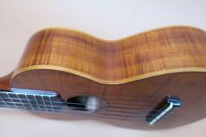 ASTURIAS Concert Koa / Gold Friction Peg・Solid One-Piece Hawaiian-Koa Top・Solid Hawaiian Koa Side・Solid One-Piece Hawaiian-Koa Back・Mahogany Neck・Rosewood Fingerboard and Bridge【With  KC Hard Case】 199_5