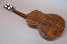 ASTURIAS Concert Koa / Gold Friction Peg・Solid One-Piece Hawaiian-Koa Top・Solid Hawaiian Koa Side・Solid One-Piece Hawaiian-Koa Back・Mahogany Neck・Rosewood Fingerboard and Bridge【With  KC Hard Case】 199_6