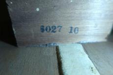Gibson LG-2 / Spruce Top・Mahogany Side and Back・Jacaranda Fingerboard・Tapered Head・Mahogany Neck・Tortoise Color Small Pick Guard・Rectangular Bridge・Scalloped X Bracing【With Chipboard Case】1950年代製_15