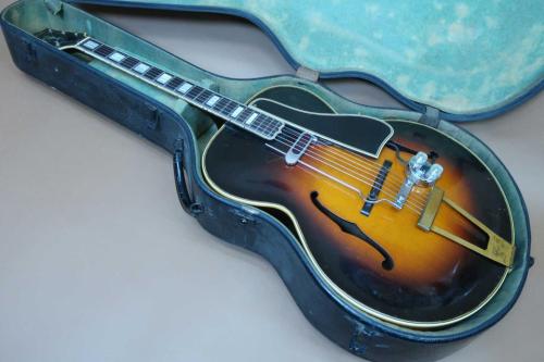 Gibson L-5 pre-war / Carved Spruce Top・Flame Maple Side and Carved Flame Maple Back・Script Logo・Grover Peg・Flower pot Inlay and Block Pear inlay・Ebony fingerboard・Flame Maple Neck・DeArmond Model 1000