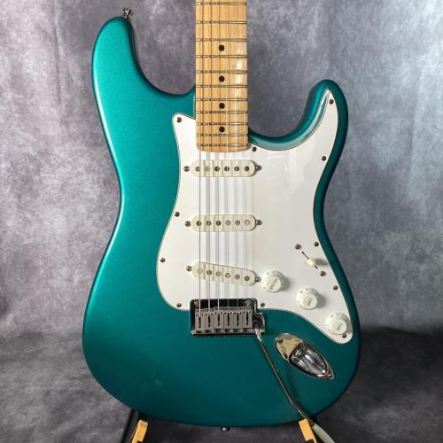 Fender American Standard Stratocaster Limited Edition with Matching Headstock