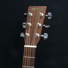 Martin D-18_6