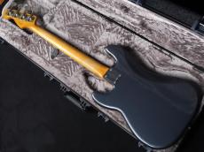 Fender Limited Edition Vintera II Road Worn '60s Precision Bass Charcoal Frost Metallic ❀早春SALE✿_6