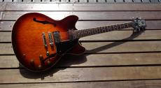Ibanez(アイバニーズ)、ES-335・タイプの検索結果1～9件【楽器
