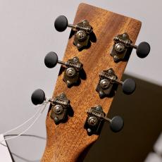 Martin 【特典あり!】000 Jr E Sapele #3018469【ちょうどいいサイズ!】【48回無金利分割】【クロサワ本店】_10