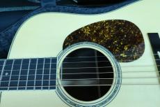 Bourgeois D-150 Custom Adirondack・Brazilian Rosewood / Waverly 4060G Peg・Solid Adirondack Spruce Top・Solid Brazilian Rosewood Side and Back・Abalone Rosette・Grained Ivoroid Binding・Ebony Fingerboard and Bridge_9