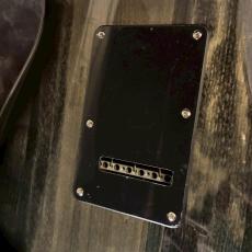 Squier Affinity Series Stratocaster FMT HSS MN BPG BBST 【3.4㎏】_14