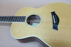 Taylor GS-5 / One Owner・Solid Western Red Cedar Top・Solid Tropical American Mahogany Side and Back・Abalone Rosette・Ebony Fingerboard and Bridge・Gloss Finish【With Original Case】2007年製_13