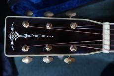 Cat's Eyes CE-350V / D-45 Pre-War Style・Torch Inlay・ Kluson DLX Peg・Solid Spruce Top・Solid Jacaranda Side and Back・ D-45 Type Abalone Trim and Rosette・・Snow flakes Inlay・Long Saddle 【With Martin Old Replica Case_6