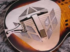 Republic Guitars Tricone Woodbody_8