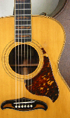 YAMAHA L-51 Custom / Solid Ezo Spruce Top・Solid Jacaranda Side and Back・Asymmetry Body【With Original Hard Case】_2