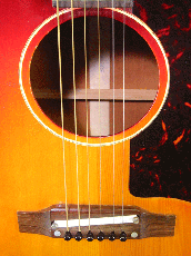 Gibson J-45 Cherry Sunburst / Wide Neck・Large Pickguard・Jacaranda Fingerboard & Bridge・Ceramic Saddle 【With Hard Case】 _7