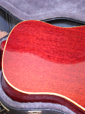 Gibson J-45 Cherry Sunburst / Wide Neck・Large Pickguard・Jacaranda Fingerboard & Bridge・Ceramic Saddle 【With Hard Case】 _9