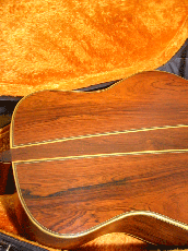 YAMAHA L-31A / Tortoise Pickguard・Solid Ezo Spruce Top・Solid Jacaranda Side and Back【With Yamaha Hard Case】1979年製_9