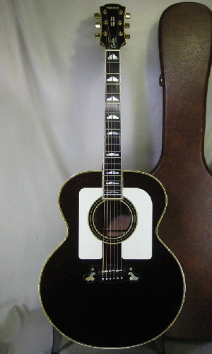 YAMAHA L-52 Custom / Solid Spruce Top・Solid Maple Side and Back・Double White Guard・Original Tune・O・Matic Bridge 【With Original Hard Case】 1975年製