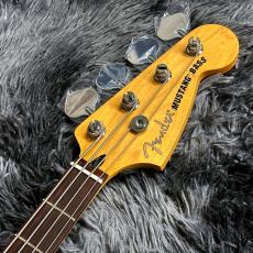 Fender Player II Mustang Bass PJ, Rosewood Fingerboard, Coral Red【特価】_6