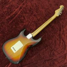 Fender Made in Japan Hybrid II Stratocaster 3-Color Sunburst_6