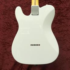 Fender Made in Japan Hybrid II Telecaster Arctic White_2