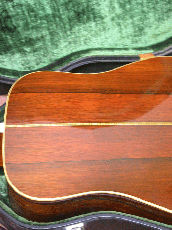 Martin D-28 / P.A.T Grover Peg・Solid Spruce Top・Solid Jacaranda Side and Back・Ebony Fingerboard & Bridge・Long Saddle・Tortoise Pick guard【With Original Hard Case】1961年製_9