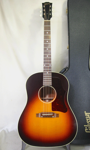 Gibson Custom Shop J-45 "The 59" Normal Saddle / Large Pick guard・One Ring Rosette・Solid Spruce Top・Solid Mahogany Side and Back【With Original Hard Case】2013年製