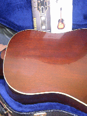 Gibson Custom Shop J-45 "The 59" Normal Saddle / Large Pick guard・One Ring Rosette・Solid Spruce Top・Solid Mahogany Side and Back【With Original Hard Case】2013年製_9
