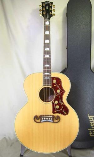 Gibson SJ-200 Standard / Grover Peg・Inlay Log・Crowns Inlay・Solid Spruce Top・Solid Eastern Curly Maple Side and Back・Original Fishman Ellipse Aura 【With Original Hard Case】 2010年製