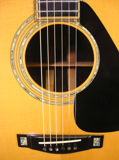 YAMAHA LL-53D.BR Custom / Solid Abalone Trim & Rosette
