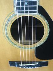 YAMAHA L-55 Custom / Flagship Model・　L-Head Inlay・Head and Body Trim and Rosette Solid Abalone・Solid Ezo Spruce Top・Solid Brazilian Rosewood Side and Back 【With Yamaha Custom Case】1981年製_7
