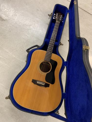 Guild D-40 1973年製 スプルース トップ/マホガニー サイド バック!