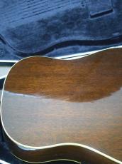Gibson J-50 / Pick-guard Logo・Jacaranda Fingerboard & Upper Belly Bridge・Adjustable Saddle・Spruce Top・Mahogany Side and Back・Neck Width at Nut 40mm【With  Hard Case】1968年製_9