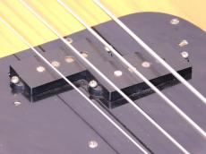 Fender Precision Bass '76 SB/R_6