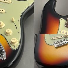 Fender Custom Shop Custom Built 1963 Stratocaster Journeyman Relic 3-Tone Sunburst #CZ574470 ≒3.53kg_4