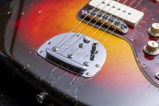 Fender 1961 Jazzmaster / 3Tone Sunburst 【ハカランダ指板】【3.64kg】_9