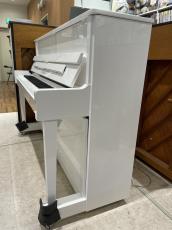 KAWAI K-114SX　WHP【新品818,000円(税込)の所、展示品限定で735,900(税込)!】白鏡面仕上げ　アップライトピアノ_9