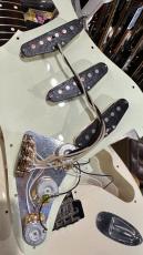 Fender Made In Japan Hybrid '60s Stratocaster Vintage White 2017_10
