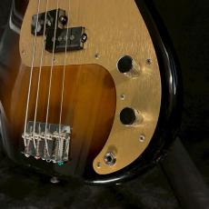 Fender Japan PB57 2tone Gシリアル MOD 【4.04kg】_12