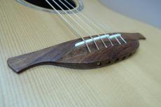 Lowden S-35 / S-Series Body・Solid Adirondack Spruce Top・Solid Indian Rosewood Side and Back・Mahogany and Rosewood Walnut 5P Neck・ Ebony Fingerboard・Rosewood Bridge・Scale Length 630mm【With Original Hard Case】_13