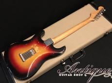 Fender Stratocaster 1963年製 Vivid Sunburst 3.34kg w/ White Tolex Case & Accessories “Full-Original”_3