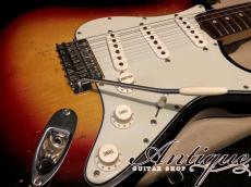 Fender Stratocaster 1963年製 Vivid Sunburst 3.34kg w/ White Tolex Case & Accessories “Full-Original”_6