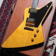 Gibson 1958 Korina Explorer Reissue VOS Black Pickguard Natural_2
