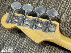 Fender 1976 Jazz Bass_5