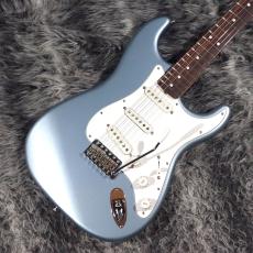 Fender FSR Collection Traditional Late 60s Stratocaster Ice Blue Metallic