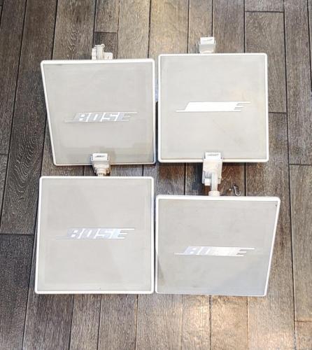 BOSE 111PYW