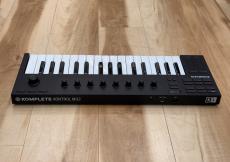 NATIVE INSTRUMENTS KOMPKETE KONTROL M32_4