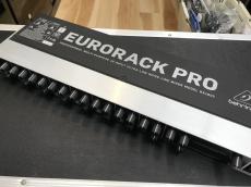 BEHRINGER RX1602 EURORACK PRO