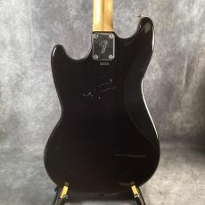 Fender MUSTANG_8