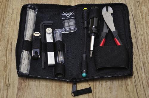 Fender Custom Shop Tool Kit by Cruztools