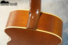 Gibson J-50 (1952) 凄いフィギュアドのマホガニーネックです!_12